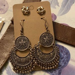 💛💛NWT.Boho Earrings